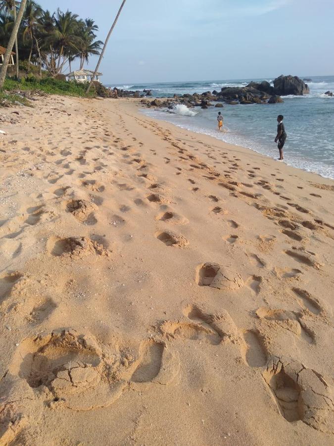 Near Beach Rest 우나와투나 외부 사진